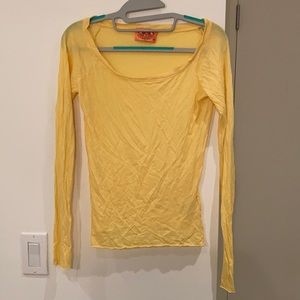 Perfect Juicy Couture long sleeved scoop neck top